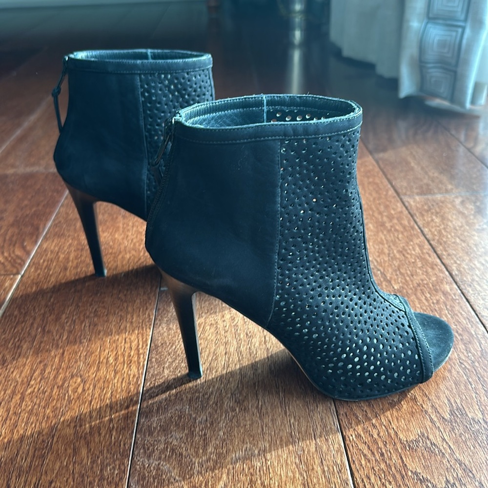 Stuart Weitzman booties - Picture 5 of 6